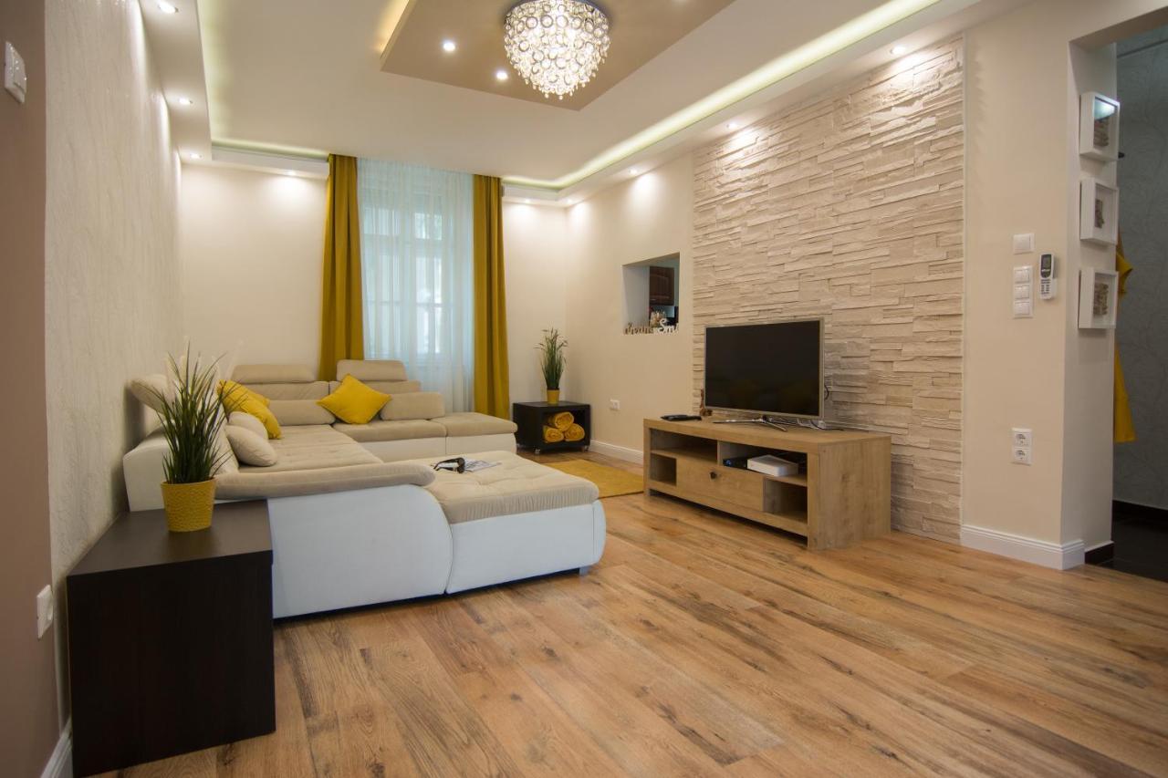 Cork Apartman Eğri Dış mekan fotoğraf